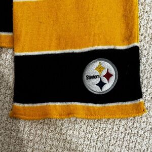 Pittsburgh Steelers Knit Scarf - Black & Gold